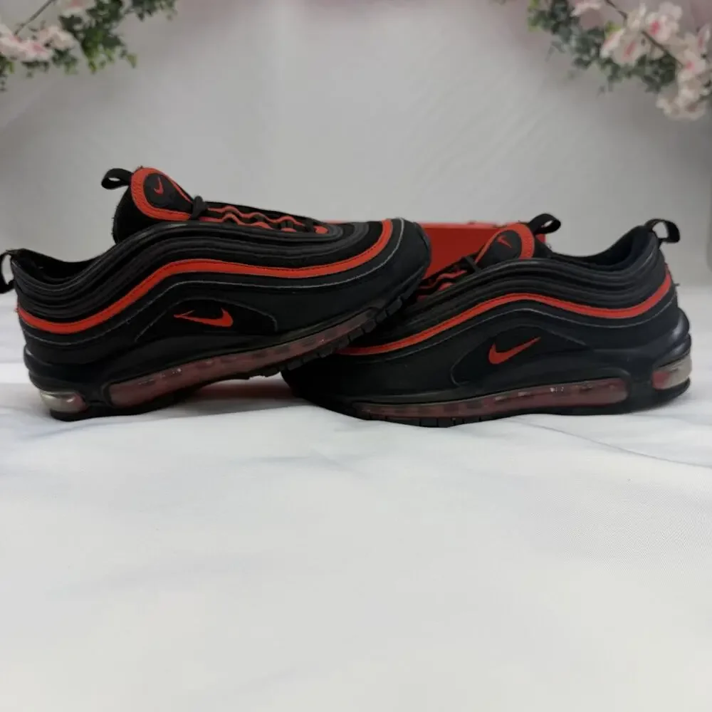 Nike Air Max 97 GS Black Chile Red Size 4Y 921522-023 Womens 5.5